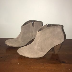 Steve Madden Suede Booties